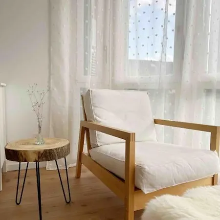 Διαμέρισμα Calme Et Lumineux De 2,5 Pces Proche Lausanne *